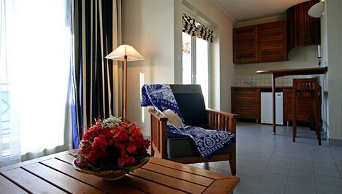 Allamanda Hotel Antsiranana Exterior photo